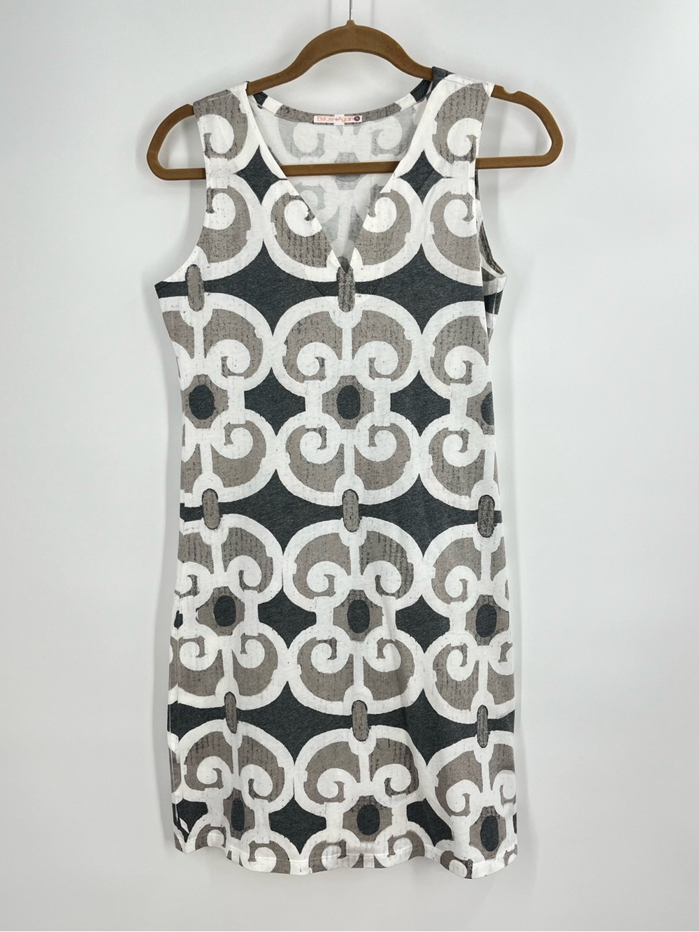 Before + Again cotton/polyester dress. Gently worn. Size S.